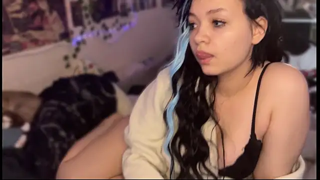 nikoli naw online show from 10/24/25, 01:35