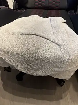 rbakkk online show from 09/17/25, 04:08