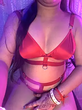 Snapshot of Nightgirl007 chatting on 12/21/25, 02:35 Nightgirl007 online show from 12/21/25, 02:35