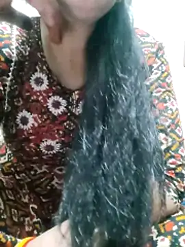 Snapshot of Cuty_siya_143 chatting on 11/29/25, 05:05 Cuty siya 143 online show from 11/29/25, 05:05