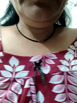 Cuty siya 143 online show from 07/02/26, 04:07