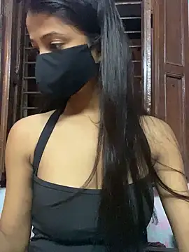 Snapshot of Sonia_soni332 chatting on 10/02/25, 12:45 Sonia soni332 online show from 10/02/25, 12:45