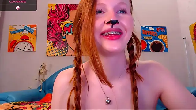 LuxXAngel online show from 10/31/25, 12:06