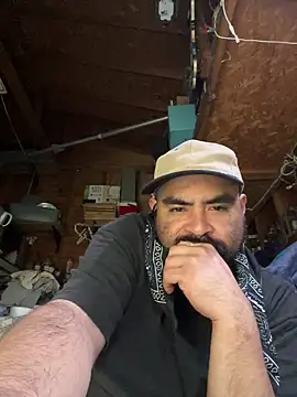 Snapshot of Jonathanfrom420 chatting on 03/20/26, 11:37 Jonathanfrom420 online show from 03/20/26, 11:37