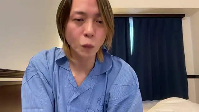 Snapshot of p-nyan4 chatting on 12/03/25, 07:05 p-nyan4 online show from 12/03/25, 07:05