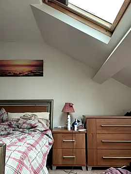 Woodchip online show from 10/04/25, 07:06