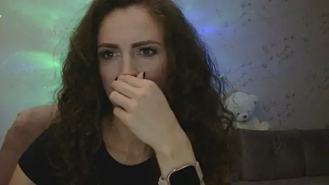 Amber Carrol online show from 11/17/25, 05:19