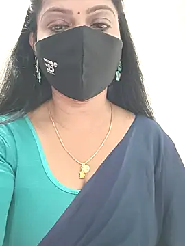 shivani27 online show from 12/20/25, 04:36