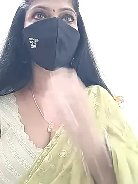 shivani27 online show from 02/22/26, 09:30