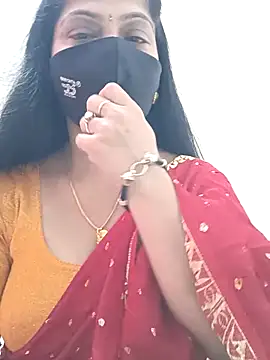 Snapshot of shivani27 chatting on 03/25/26, 10:10 shivani27 online show from 03/25/26, 10:10