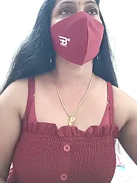 Snapshot of shivani27 chatting on 04/18/26, 07:34 shivani27 online show from 04/18/26, 07:34