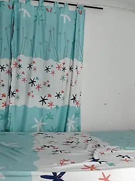 AntonelaMorriz online show from 11/08/25, 08:25