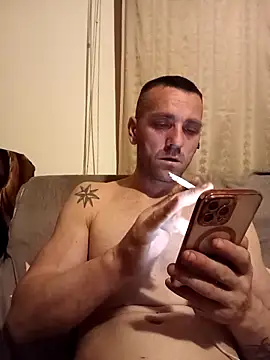 Snapshot of YzabellFabioo chatting on 03/14/26, 09:31 YzabellFabioo online show from 03/14/26, 09:31