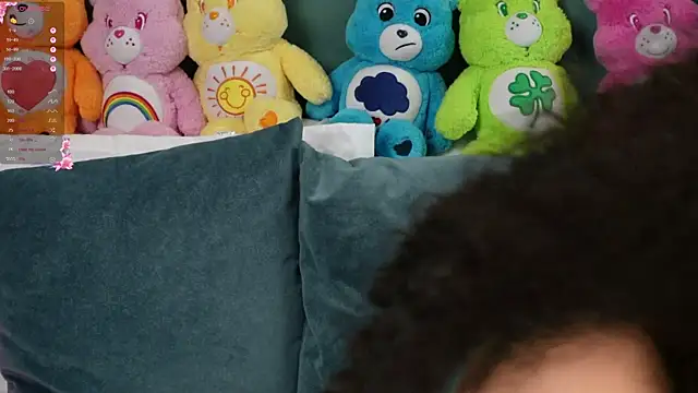 Snapshot of Victoria_Curly chatting on 02/15/26, 07:51 Victoria Curly online show from 02/15/26, 07:51