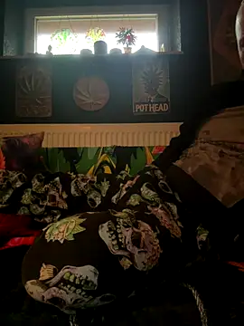 Flash0910 online show from 10/17/25, 03:03