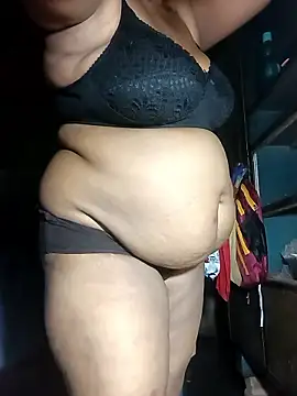 Nude-Priya2 online show from 04/15/26, 09:38