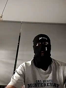 Snapshot of Matatan420 chatting on 11/03/25, 08:10 Matatan420 online show from 11/03/25, 08:10