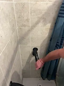 Snapshot of BobKat chatting on 03/19/26, 09:24 BobKat online show from 03/19/26, 09:24