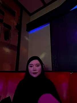 nana-bababa1 online show from 10/29/25, 04:31