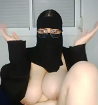 Snapshot of Arabic-loka chatting on 04/09/26, 06:46 Arabic-loka online show from 04/09/26, 06:46