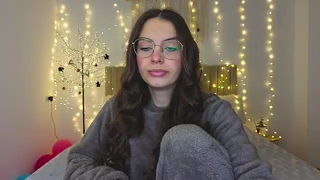 Real cutie1 online show from 01/12/26, 01:38