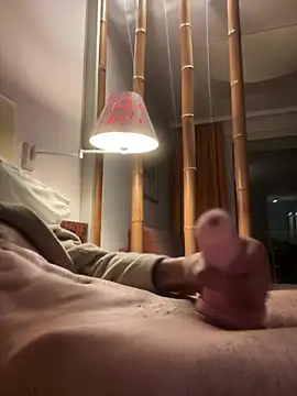 musti312 online show from 09/30/25, 05:40