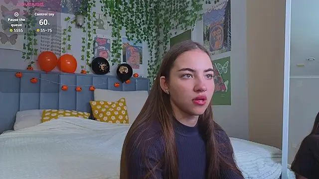 Ashley Pierce online show from 11/02/25, 04:15