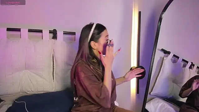 Snapshot of Rachell_criss chatting on 01/10/26, 03:41 Rachell criss online show from 01/10/26, 03:41