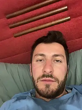 Snapshot of emredenizz07 chatting on 10/07/25, 02:53 emredenizz07 online show from 10/07/25, 02:53