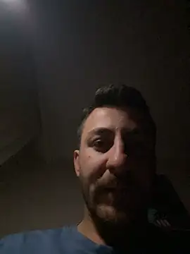 emredenizz07 online show from 12/01/25, 06:46