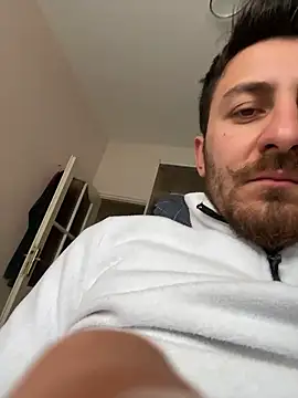 emredenizz07 online show from 01/18/26, 01:37