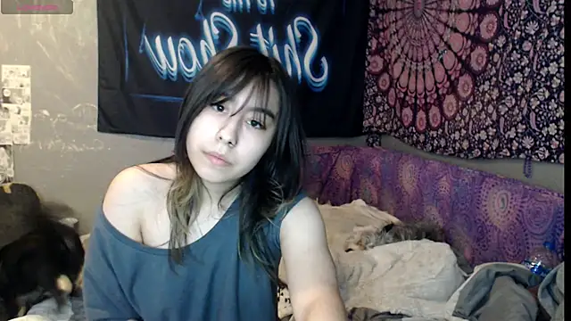 Snapshot of London_Ray chatting on 09/17/25, 09:00 London Ray online show from 09/17/25, 09:00