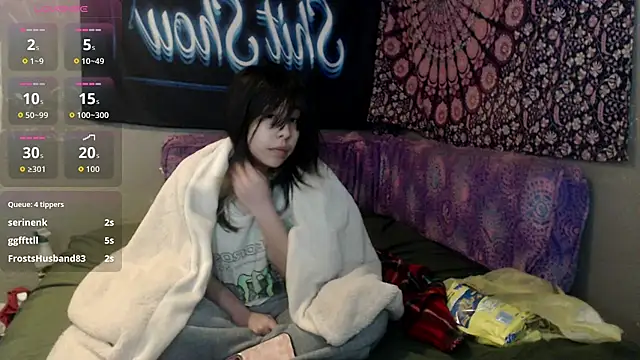 Snapshot of London_Ray chatting on 10/04/25, 06:22 London Ray online show from 10/04/25, 06:22