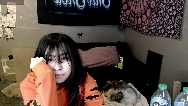 Snapshot of London_Ray chatting on 10/11/25, 07:51 London Ray online show from 10/11/25, 07:51