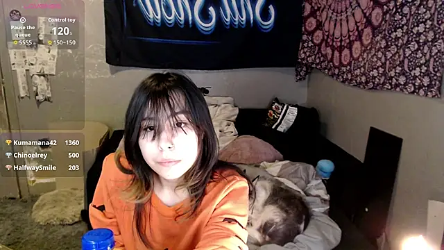 Snapshot of London_Ray chatting on 10/20/25, 05:19 London Ray online show from 10/20/25, 05:19