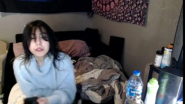 Snapshot of London_Ray chatting on 11/10/25, 08:02 London Ray online show from 11/10/25, 08:02