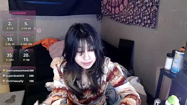 Snapshot of London_Ray chatting on 11/16/25, 04:18 London Ray online show from 11/16/25, 04:18