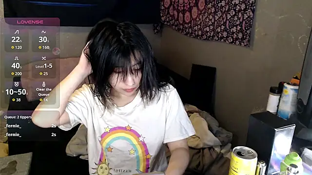 Snapshot of London_Ray chatting on 11/17/25, 06:19 London Ray online show from 11/17/25, 06:19