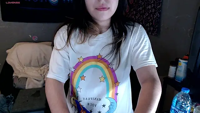 Snapshot of London_Ray chatting on 11/24/25, 04:56 London Ray online show from 11/24/25, 04:56