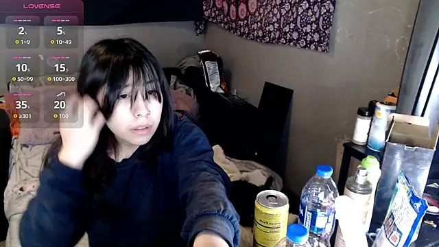 Snapshot of London_Ray chatting on 11/30/25, 02:26 London Ray online show from 11/30/25, 02:26