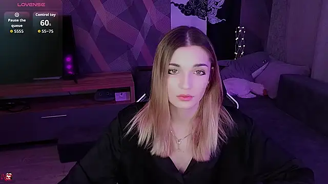 Sandy Belle online show from 12/02/25, 11:45