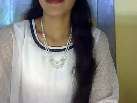 zara Khan0 online show from 09/24/25, 05:00