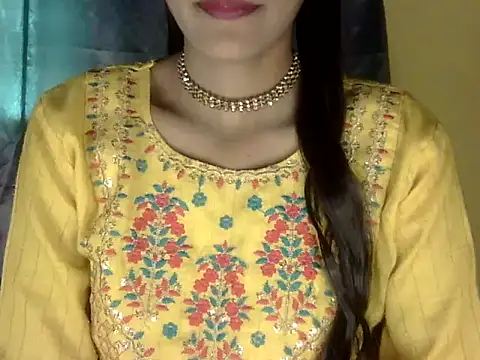 zara Khan0 online show from 09/30/25, 04:28
