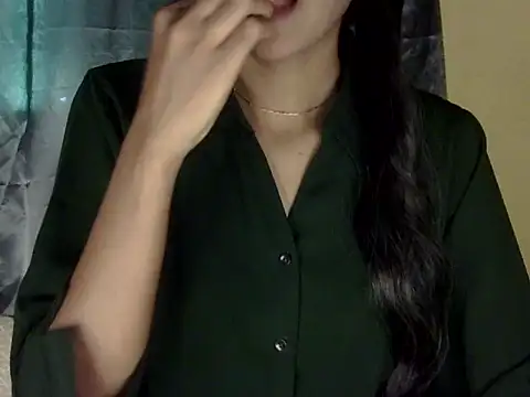 zara Khan0 online show from 10/02/25, 03:46