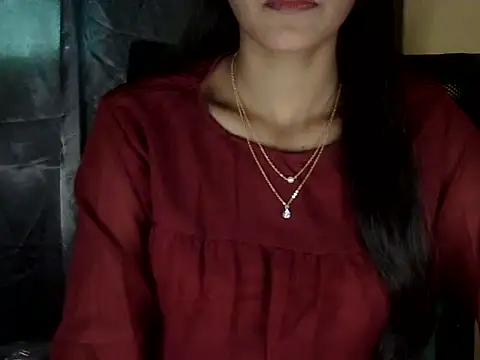 zara Khan0 online show from 11/11/25, 03:17