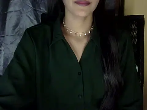 zara Khan0 online show from 12/05/25, 01:52