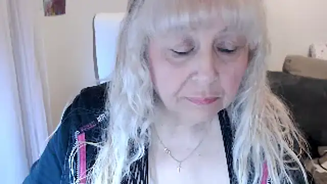 Snapshot of SusiLifeXXX chatting on 10/27/25, 09:30 SusiLifeXXX online show from 10/27/25, 09:30