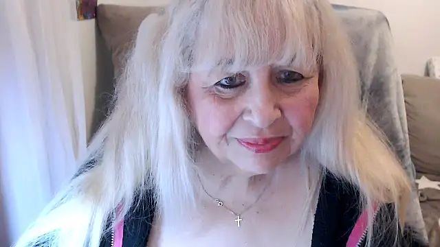 Snapshot of SusiLifeXXX chatting on 11/04/25, 09:14 SusiLifeXXX online show from 11/04/25, 09:14