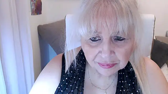 Snapshot of SusiLifeXXX chatting on 11/20/25, 08:19 SusiLifeXXX online show from 11/20/25, 08:19