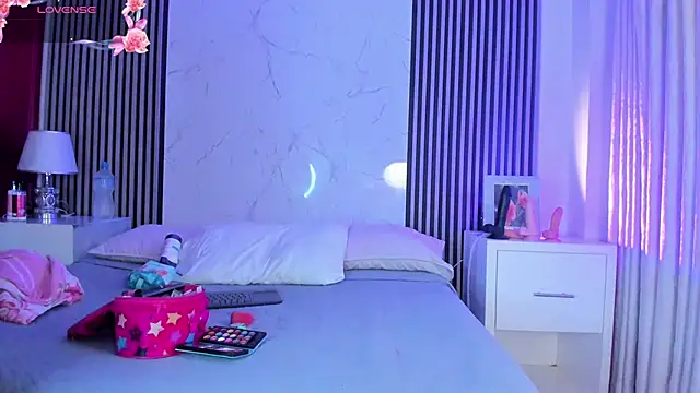 JackAndRosse  online show from 09/25/25, 12:53